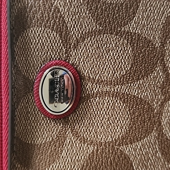 Coach Wristlet - Picture 2 of 5